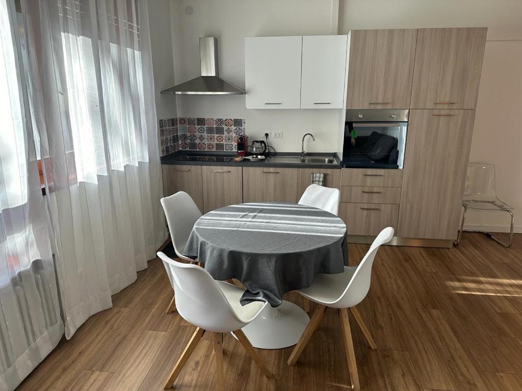 Appartamento Elegante In Centro Udine Zewnętrze zdjęcie